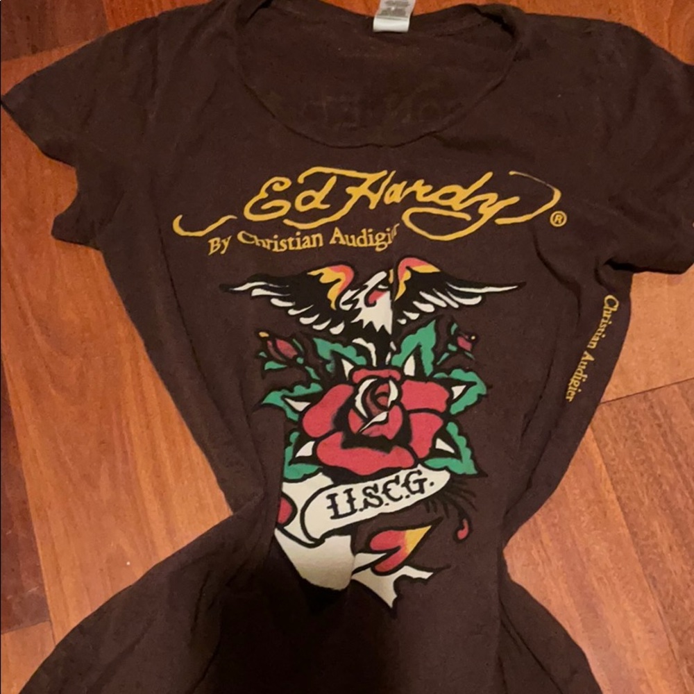 Ed hardy tee in Choco brown (size m)